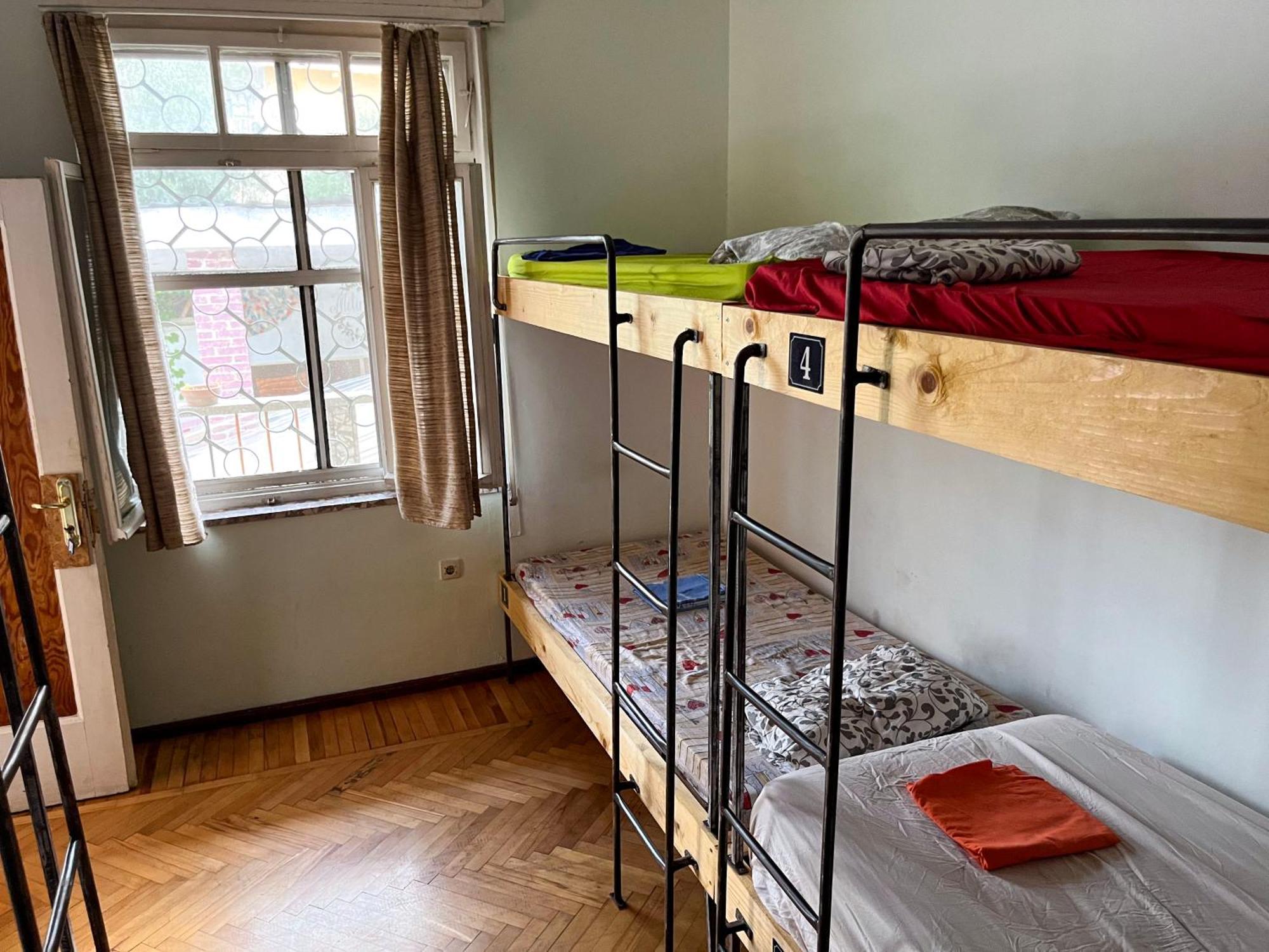 Milingona Center Hostel Tirana